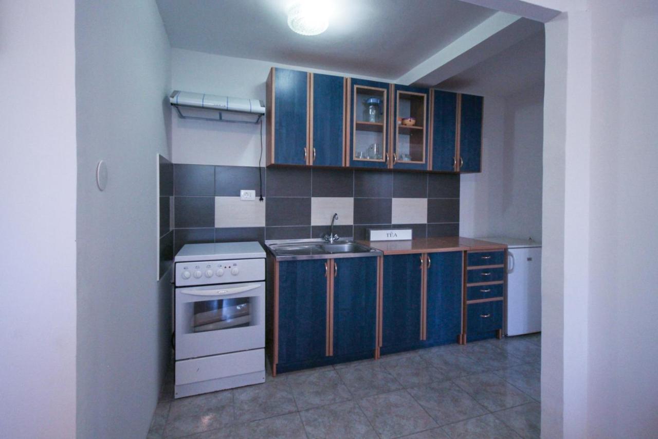 Apartment La Traviata With Parking Rovinj Exterior photo