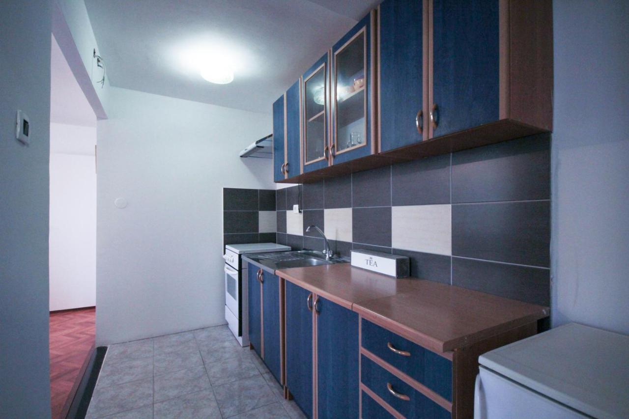 Apartment La Traviata With Parking Rovinj Exterior photo